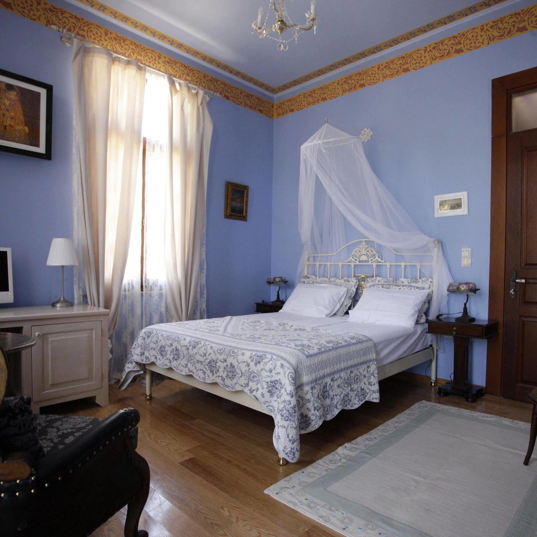 Traditional Hotel Ianthe Véssa Quarto foto