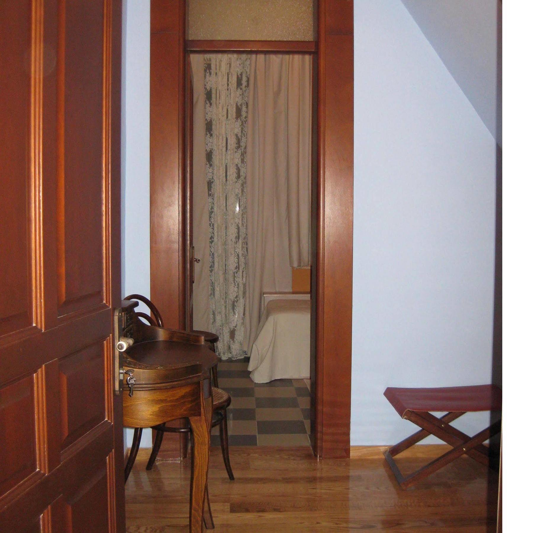 Traditional Hotel Ianthe Véssa Quarto foto